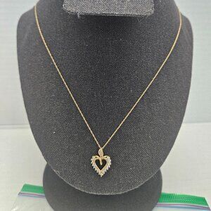 10KT GOLD HEART NECKLACE, 9" VERY FINE CHAIN
